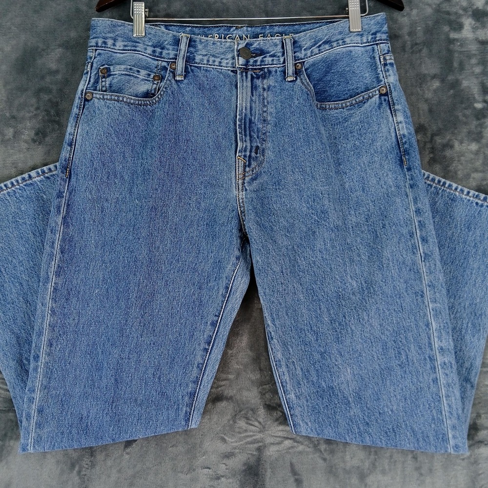 American Eagle Jeans Mens 33x28‎ Blue Dad Jean 100% Cotton Embroidered Crest